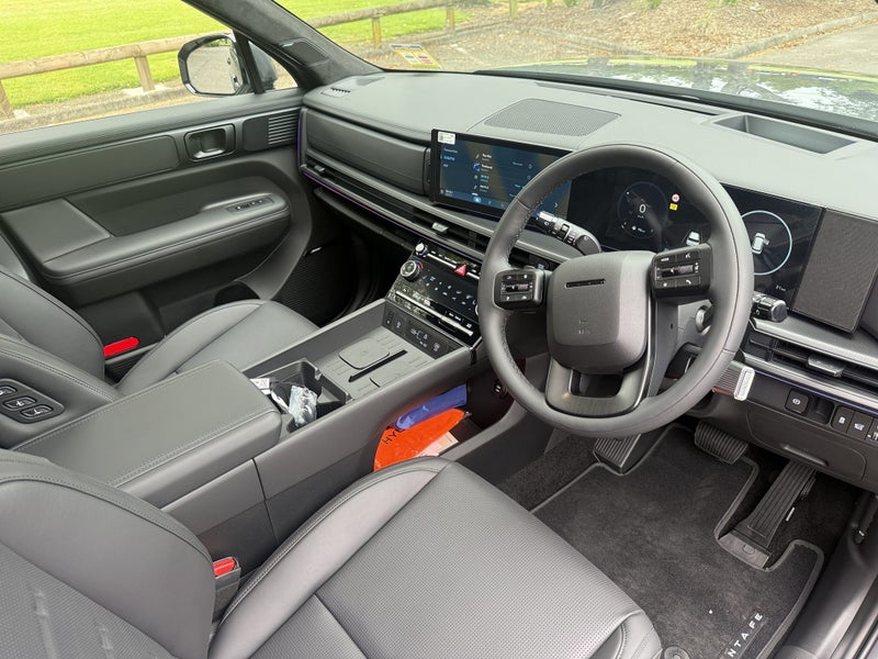 2026 Hyundai Santa Fe Calligraphy 2.5T AWD image 3