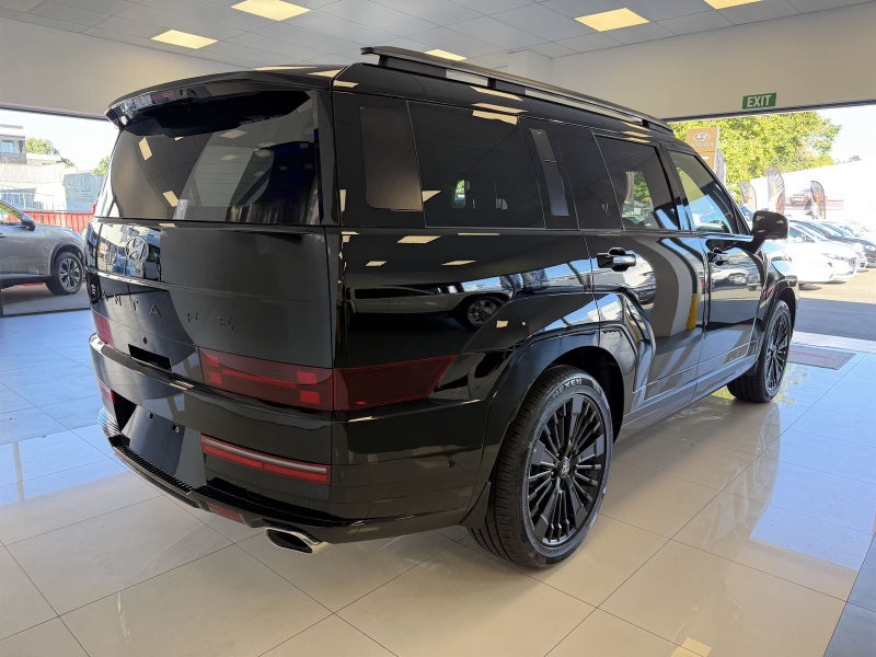 2026 Hyundai Santa Fe Calligraphy 2.5T AWD image 3