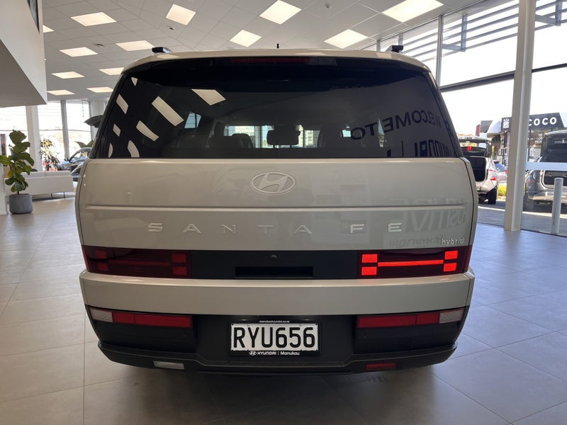2026 Hyundai Santa Fe Elite 1.6T Hybrid image 4