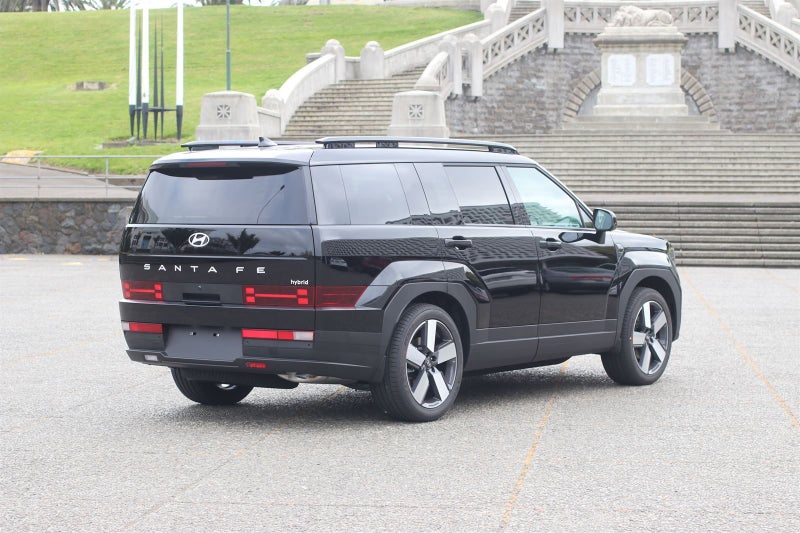 2026 Hyundai Santa Fe Elite 1.6T Hybrid image 4