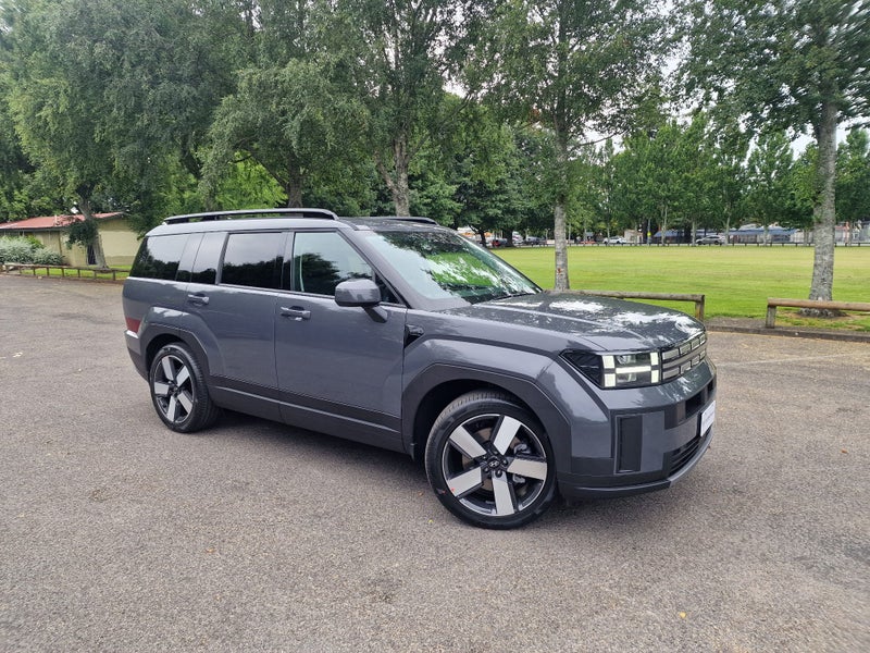 2026 Hyundai Santa Fe Elite 2.5T Awd image 3