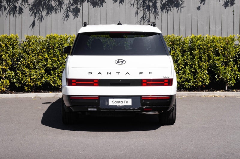 2026 Hyundai Santa Fe Hybrid Calligraphy 7S SUV... image 5