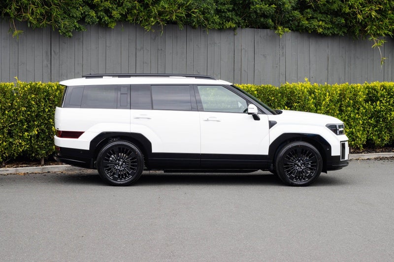 2026 Hyundai Santa Fe Hybrid Calligraphy 7S SUV... image 2