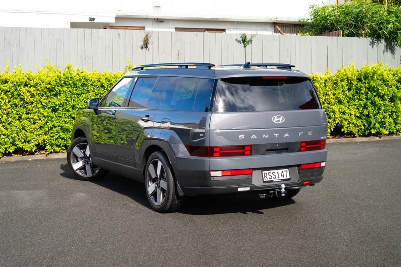 2026 Hyundai Santa Fe Hybrid Elite 7S 1.6T AWD image 3