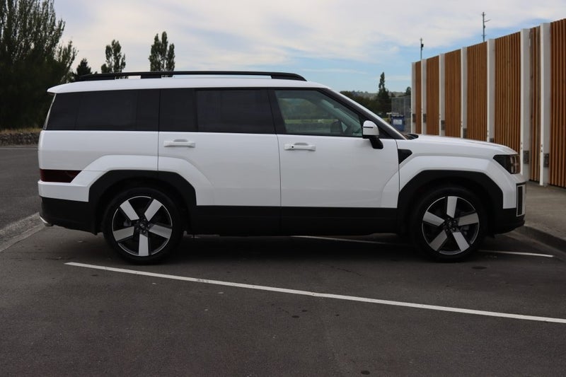 2026 Hyundai Santa Fe MX-5 Elite 7 Seat 2.5T GD... image 4