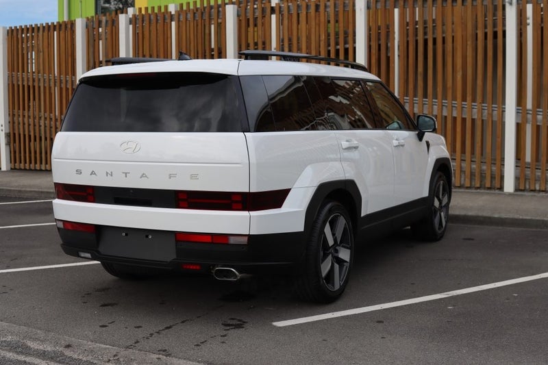 2026 Hyundai Santa Fe MX-5 Elite 7 Seat 2.5T GD... image 5