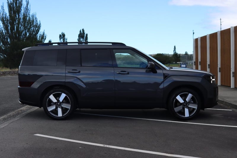 2026 Hyundai Santa Fe MX-5 Elite 7 Seat 2.5T GD... image 4