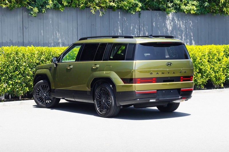 2026 Hyundai Santa Fe MX5 Calligraphy HEV6S image 3