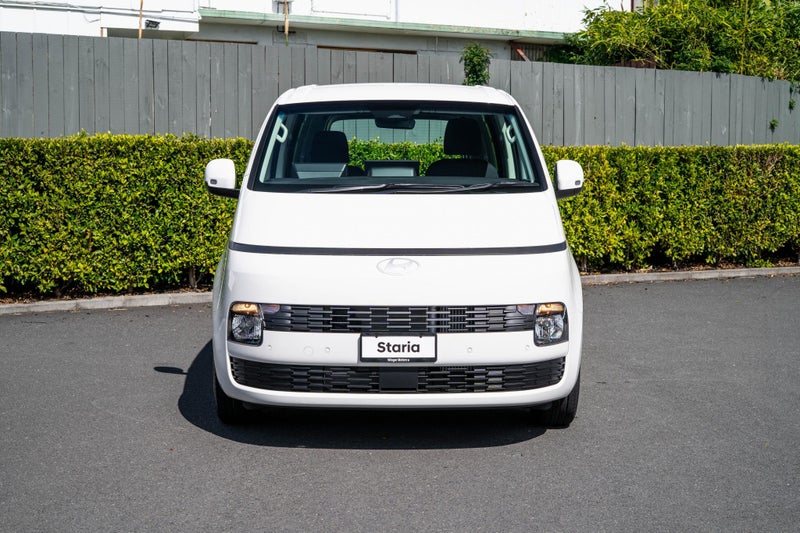 2026 Hyundai Staria 1.6T Hybrid 2WD 6AT Series 2 image 4
