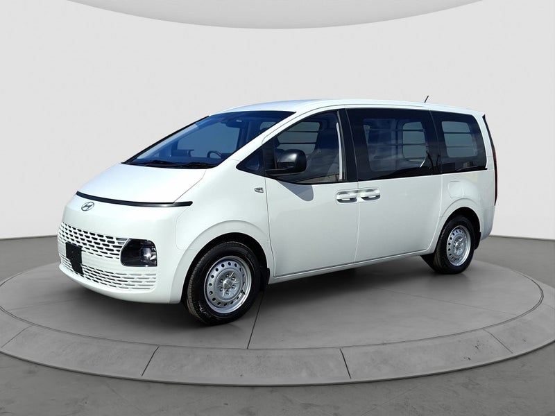 2026 Hyundai Staria LOAD AUTO image 5