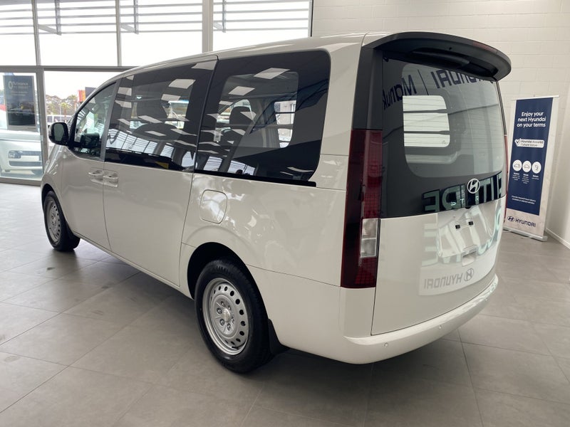 2026 Hyundai Staria Load Hybrid 1.6Pht/6At image 5