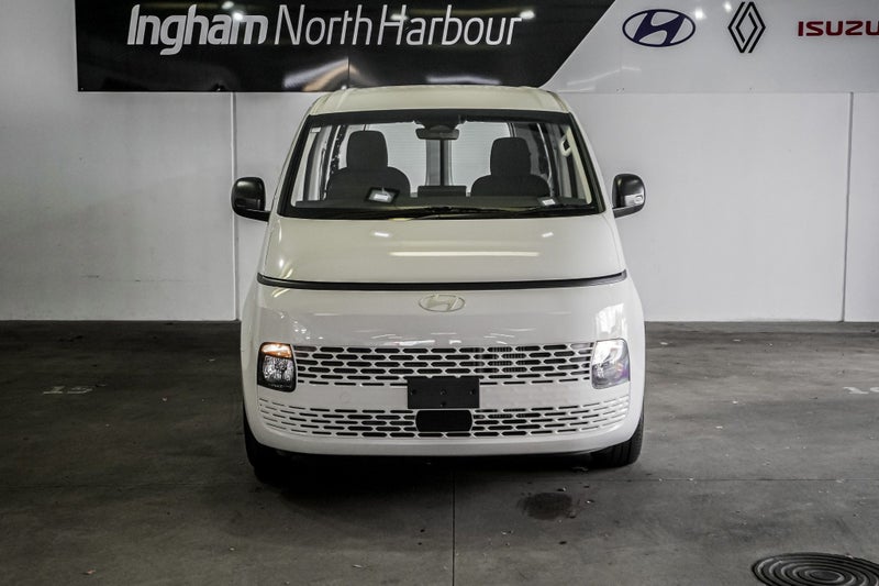 2026 Hyundai Staria Load VAN 2.2D 2WD 8AT BARN... image 5