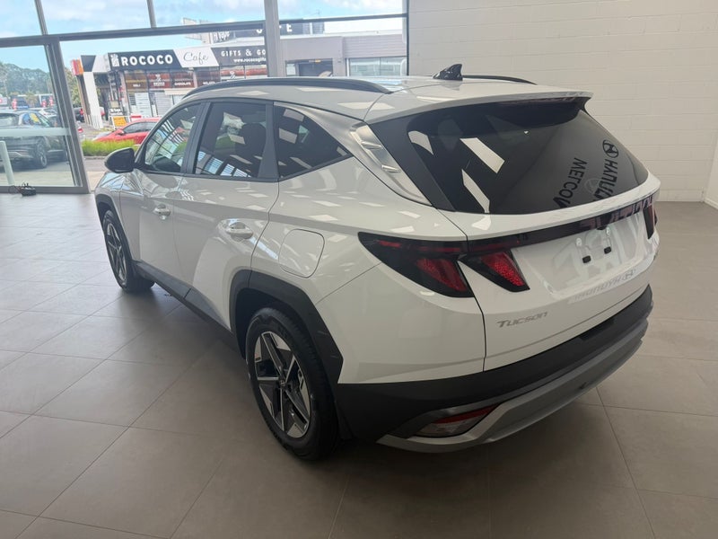 2026 Hyundai Tucson 1.6T Hev Active Awd image 5