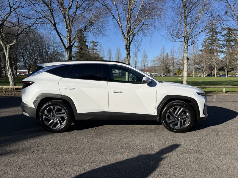 2026 Hyundai Tucson 1.6T Hev Elite AWD image 3