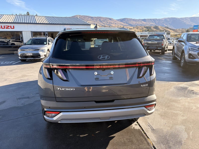 2026 Hyundai Tucson 1.6T Hybrid Elite AWD image 3
