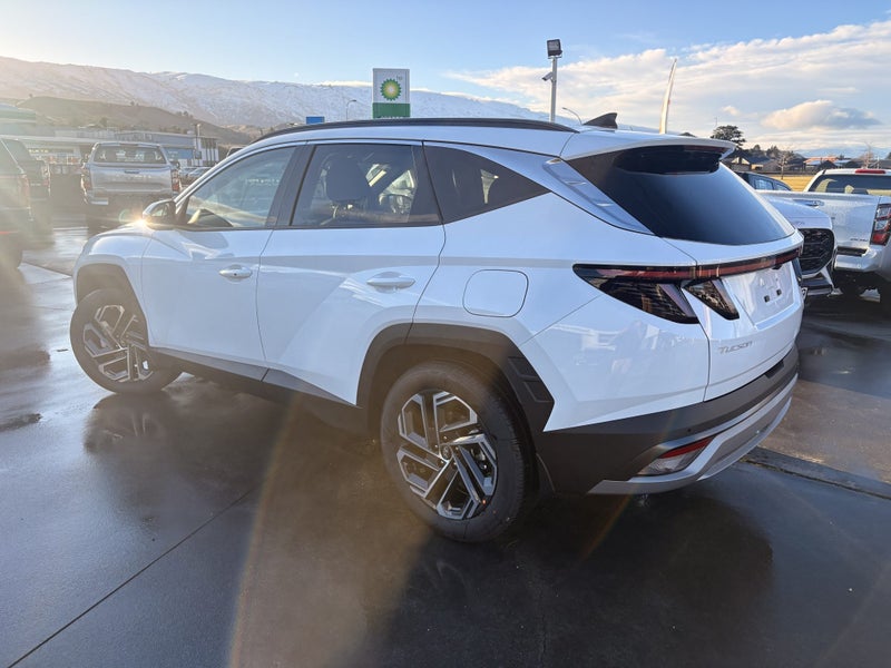 2026 Hyundai Tucson 1.6T Hybrid Elite AWD image 5