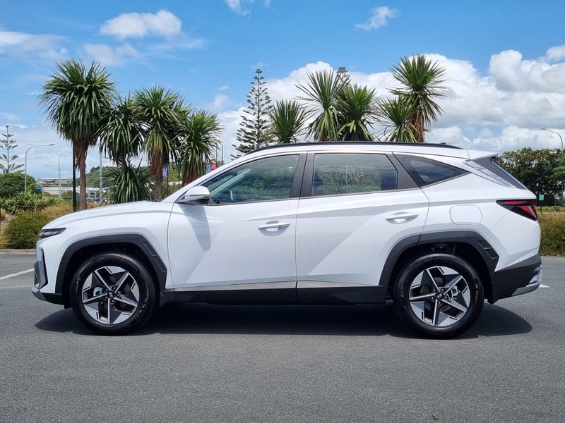 2026 Hyundai Tucson 2.0 Active 2.0 Petrol /6 Sp... image 3