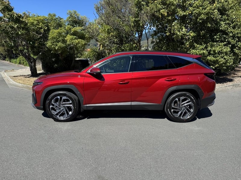 2026 Hyundai Tucson Elite AWD Hybird image 2
