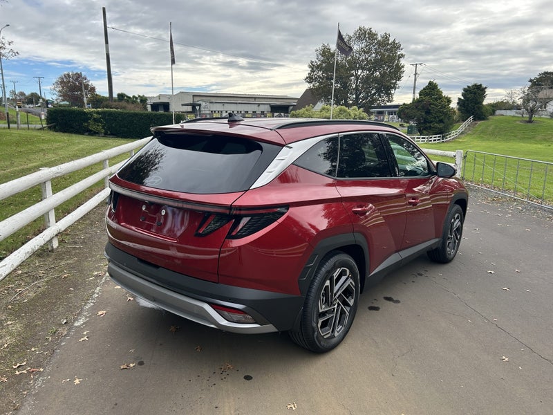 2026 Hyundai Tucson Elite SUV 2.0 2WD 6AT Serie... image 4