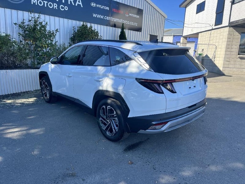 2026 Hyundai Tucson Elite SUV 2.0 2WD 6AT Serie... image 3