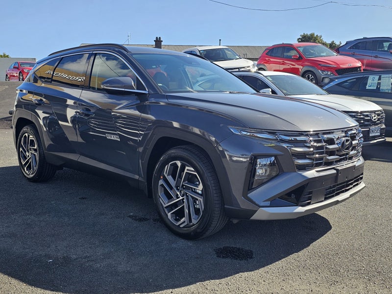 2026 Hyundai Tucson Hybrid Elite image 2