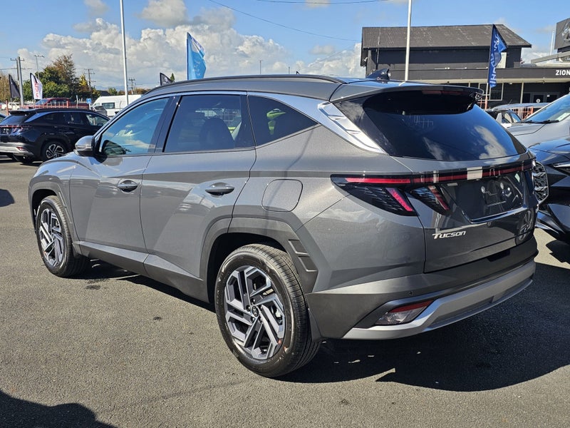 2026 Hyundai Tucson Hybrid Elite image 4
