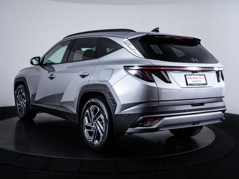 2026 Hyundai Tucson Hybrid Limited AWD Auto image 5