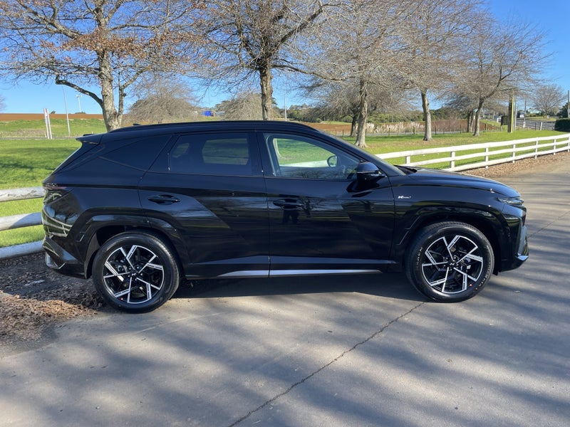 2026 Hyundai Tucson Hybrid Limited N Line SUV 1... image 3