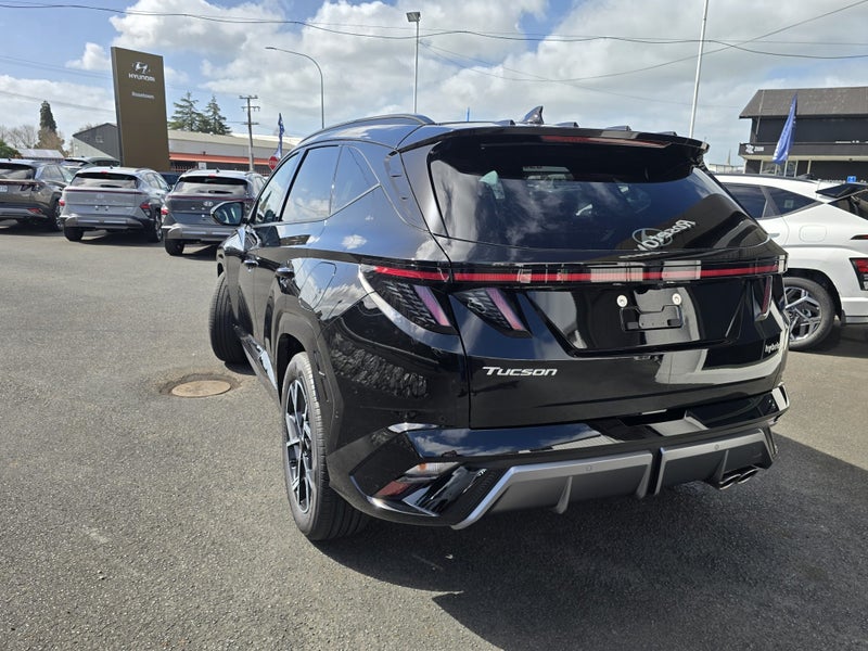 2026 Hyundai Tucson Hybrid LTD N-Line image 5
