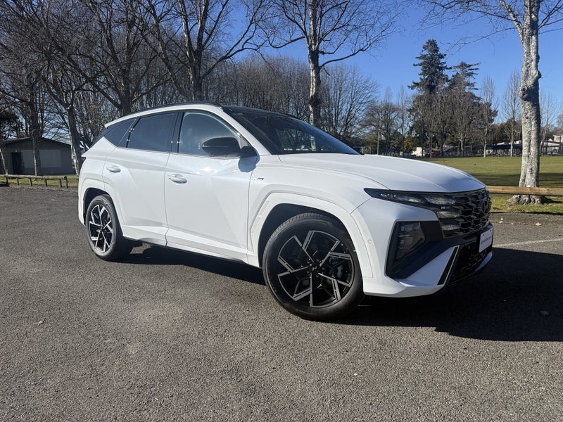 2026 Hyundai Tucson N-Line Hybrid AWD image 2