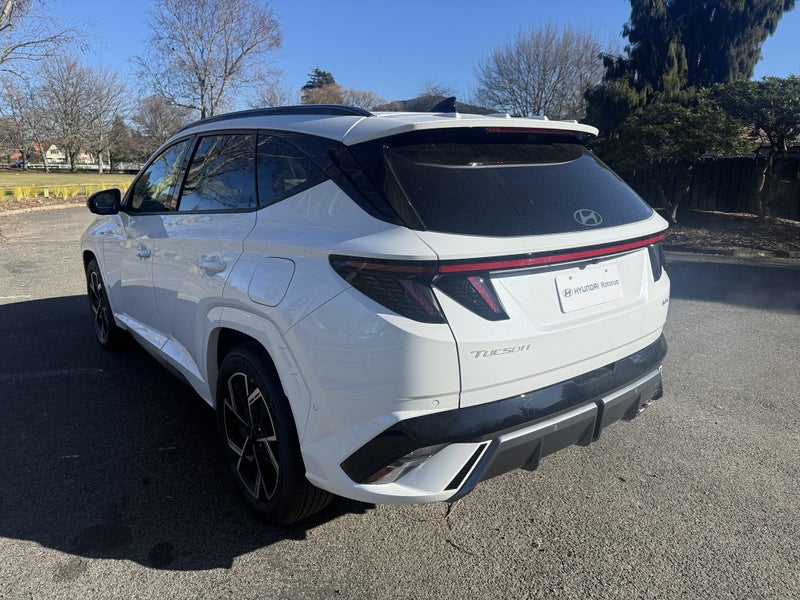 2026 Hyundai Tucson N-Line Hybrid AWD image 5