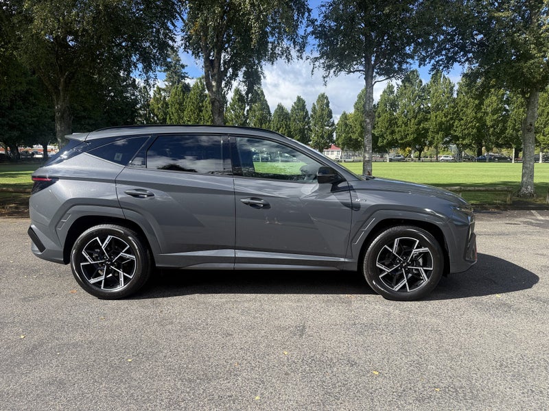 2026 Hyundai Tucson N-Line Hybrid AWD image 2