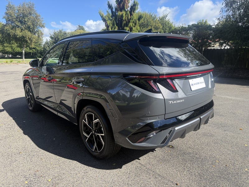 2026 Hyundai Tucson N-Line Hybrid AWD image 4