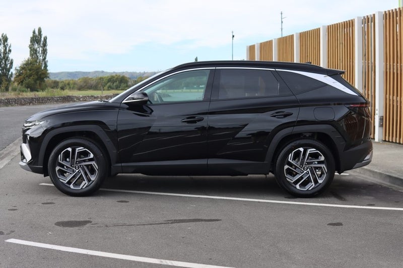 2026 Hyundai Tucson NX-4 Series 2 Hybrid Limite... image 3