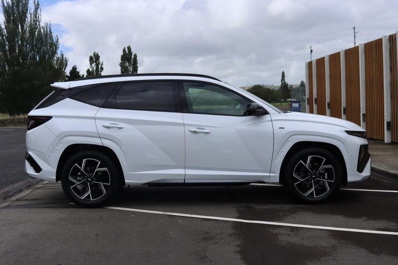2026 Hyundai Tucson NX-4 Series 2 Hybrid N-Line... image 4