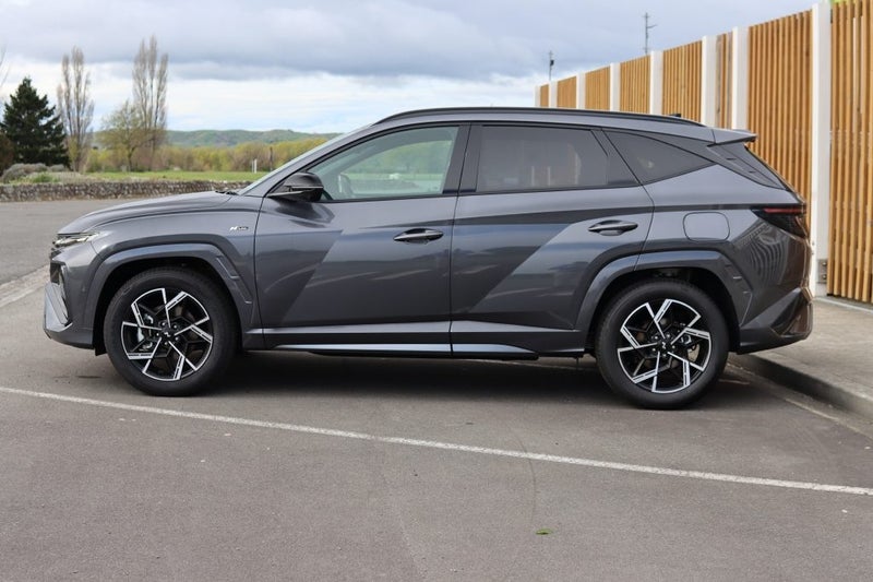 2026 Hyundai Tucson NX-4 Series 2 Hybrid N-Line... image 4