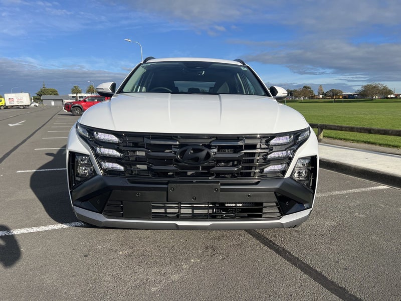 2026 Hyundai Tucson NX4 1.6T 2WD HEV Elite 6AT... image 2
