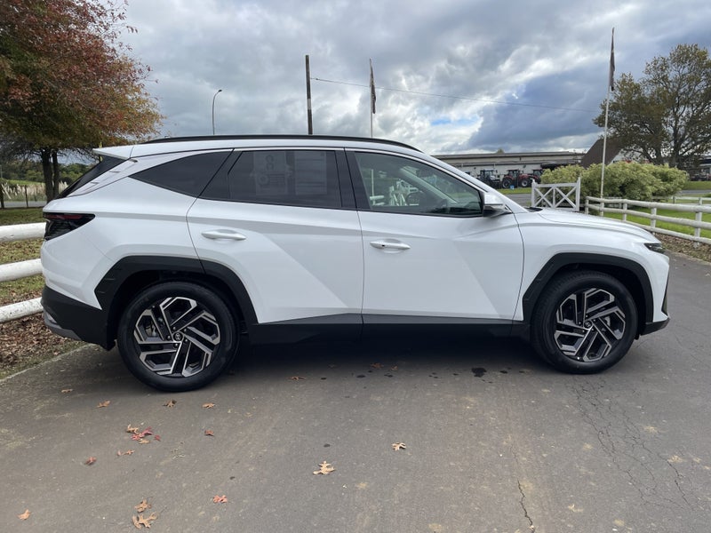 2026 Hyundai Tucson NX4 Hybrid Elite SUV 1.6T 2... image 3