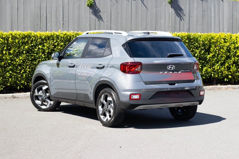 2026 Hyundai Venue 1.6 Elite A6 image 3