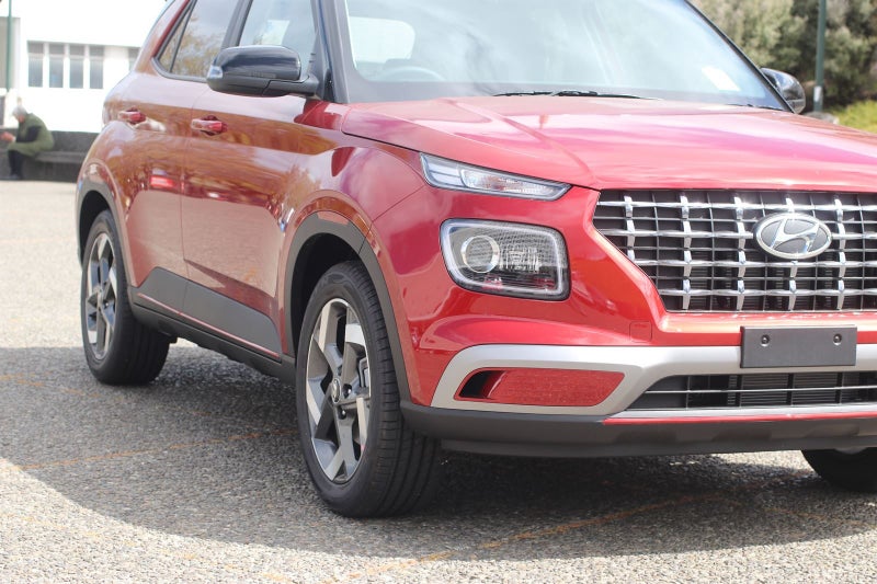2026 Hyundai Venue ELITE image 2