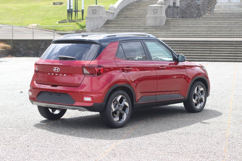 2026 Hyundai Venue ELITE image 4