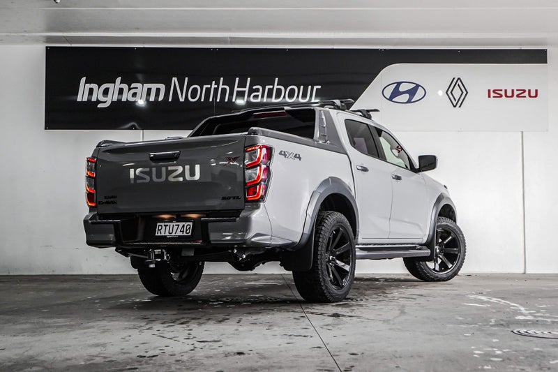 2026 Isuzu D-Max 3.0D X-TERRAIN DOUBLE CAB image 3
