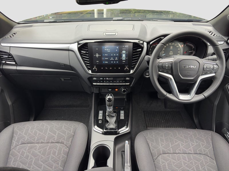 2026 Isuzu D-Max LS 3.0D 4WD - ONYX BLACK image 3