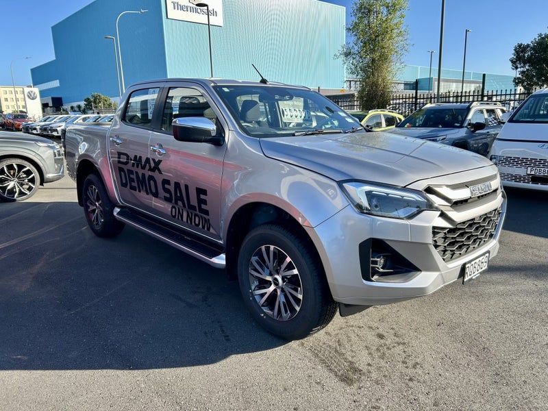 2026 Isuzu D-Max LS 4WD Auto DC image 3