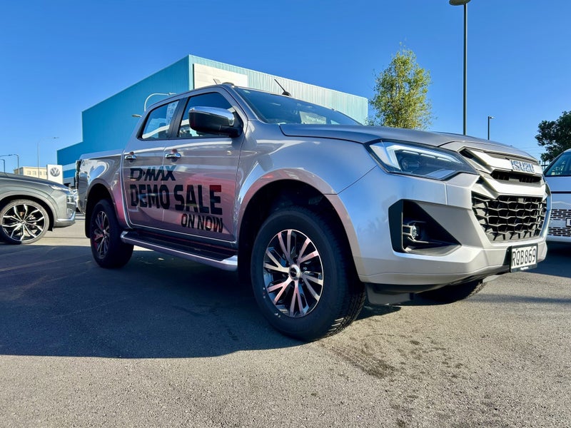 2026 Isuzu D-Max LS 4WD Auto DC image 4