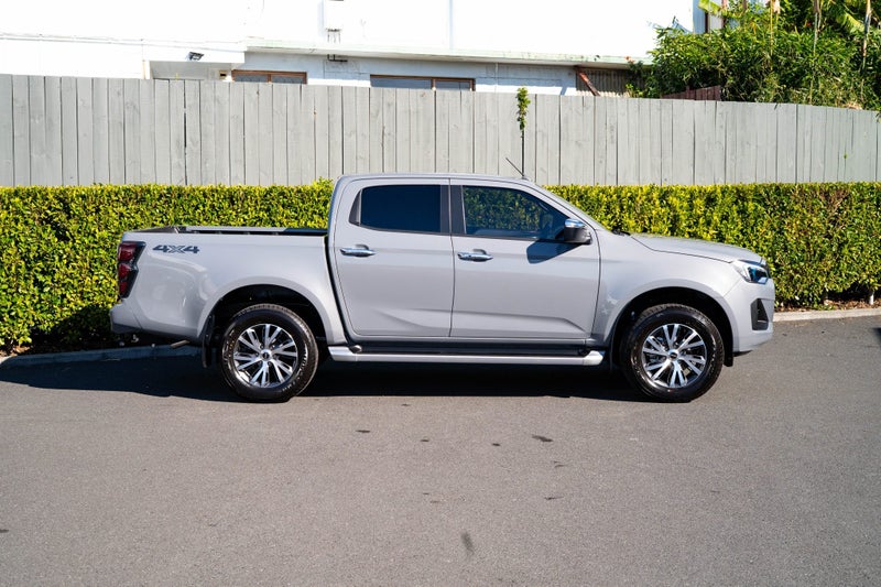 2026 Isuzu D-Max LS 4WD Auto DC image 2