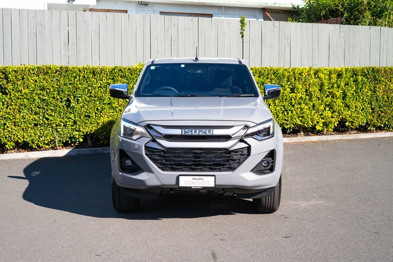 2026 Isuzu D-Max LS 4WD Auto DC image 4