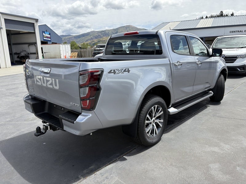 2026 Isuzu D-Max LS Auto 4x4 DC image 3