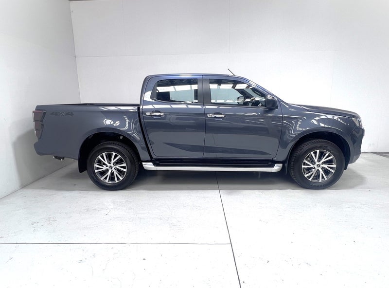 2026 Isuzu D-Max LS D/CAB 4WD - 6 Year Warranty image 3
