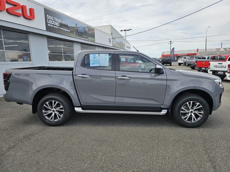 2026 Isuzu D-Max LS DC 3.0D 4WD image 3